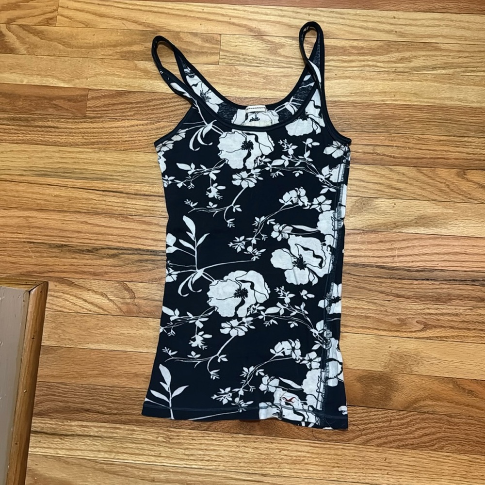 Navy & White Hollister Floral Tank